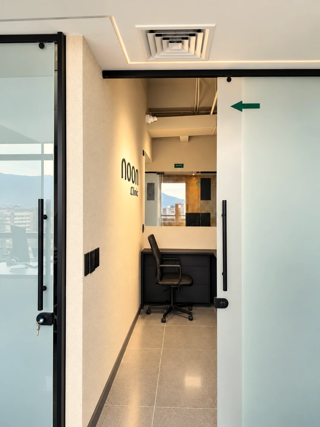 Circulación de noon Clinic
